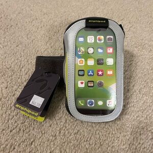 NWT Amphipod Smart View Sumo Armband